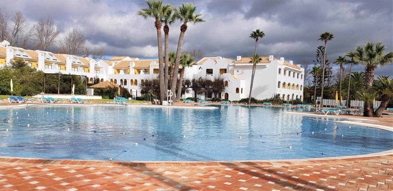 Casa Marias II - Inserido No Resort Golden Club Cabanas Кабанас де Тавира Екстериор снимка